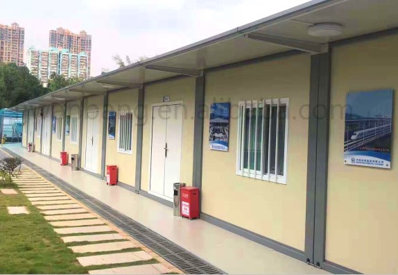 container house corridor